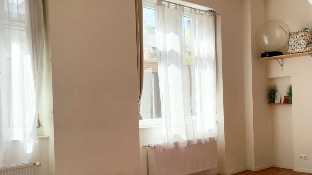 Mama Baby Raum als Video